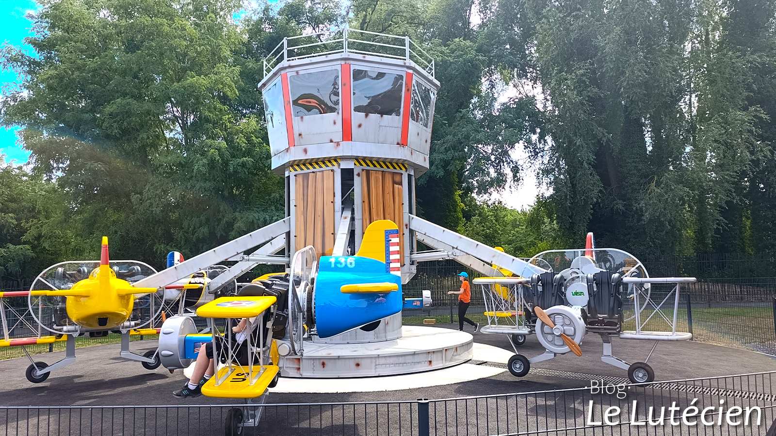 Attraction avions de Denain Evasion